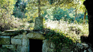 croix fontaine